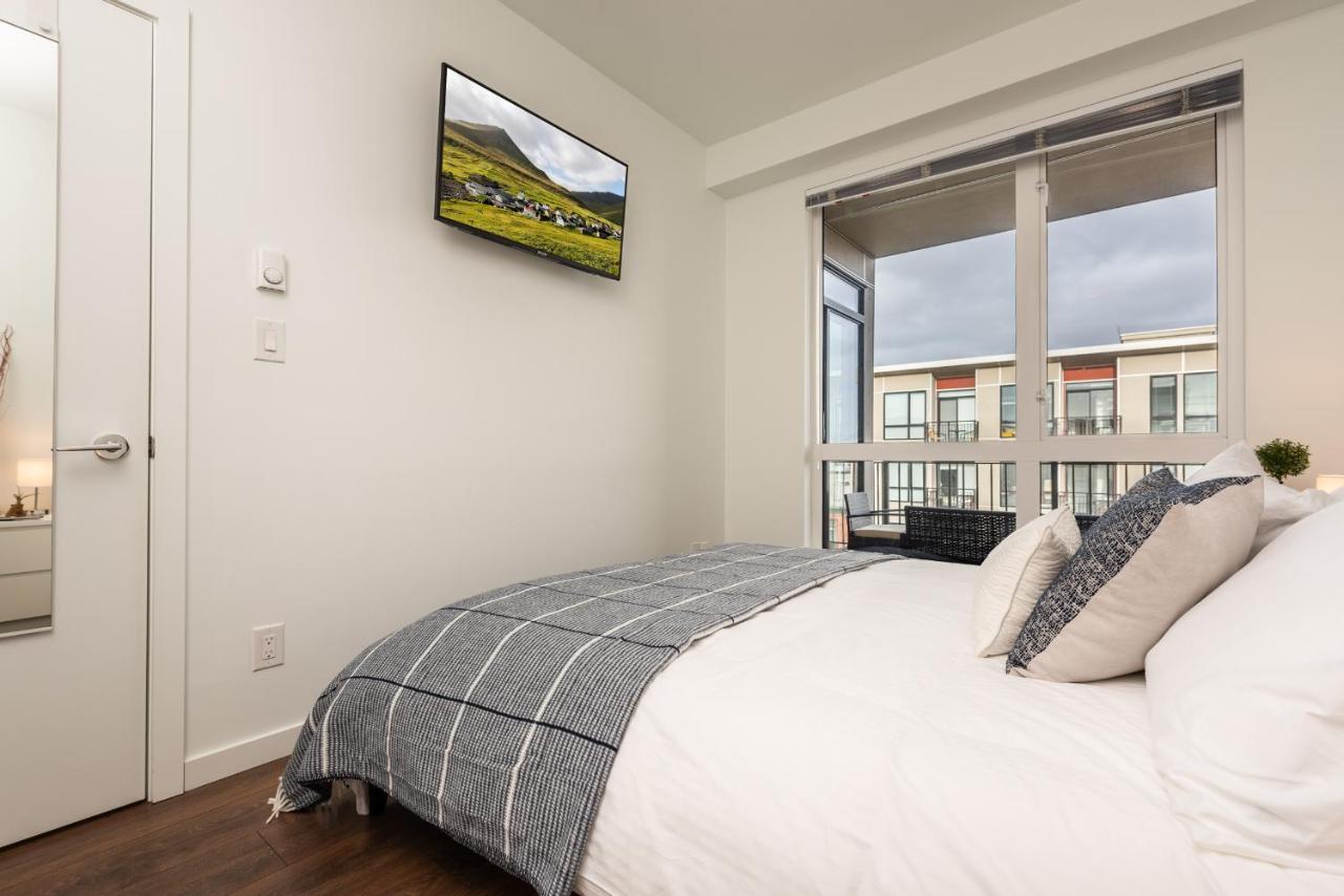 506 Union - Downtown Victoria, Secure Parking Included *