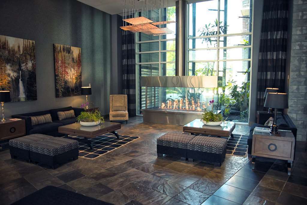 The Parkside And 4* Victoria