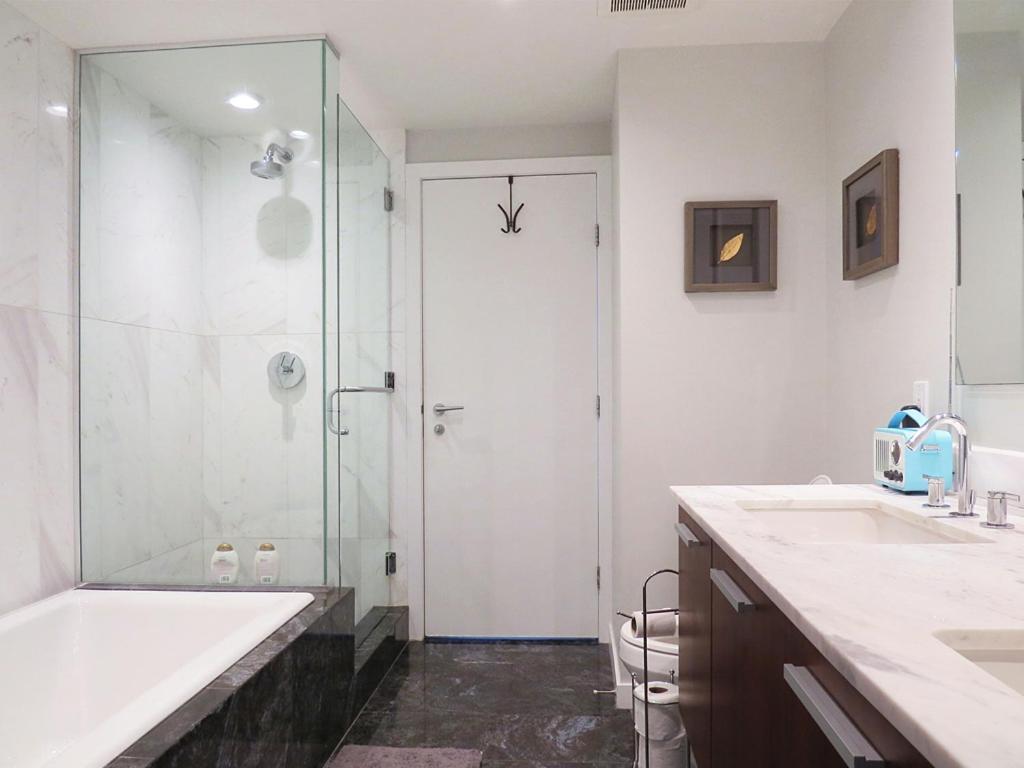 11Th Heaven Apartment
