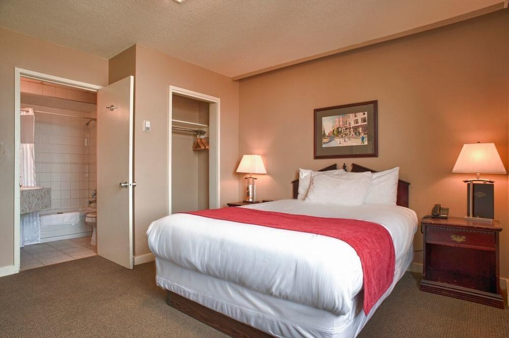 Hotel Strathcona 3*