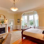 Fairholme Manor Inn