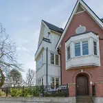 Triple Tiered Townhouse