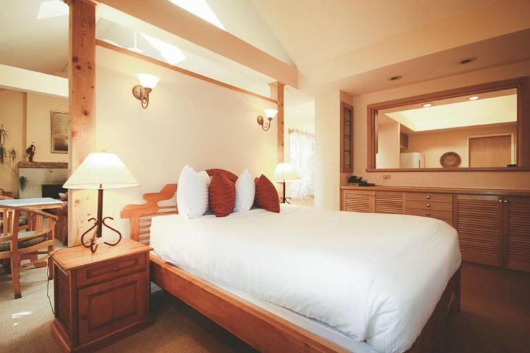 Inn Spinnakers Gastro Brewpub & 4*