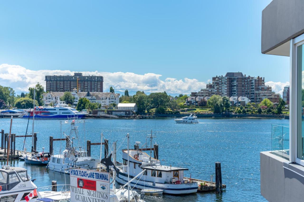 Regent Waterfront & Victoria