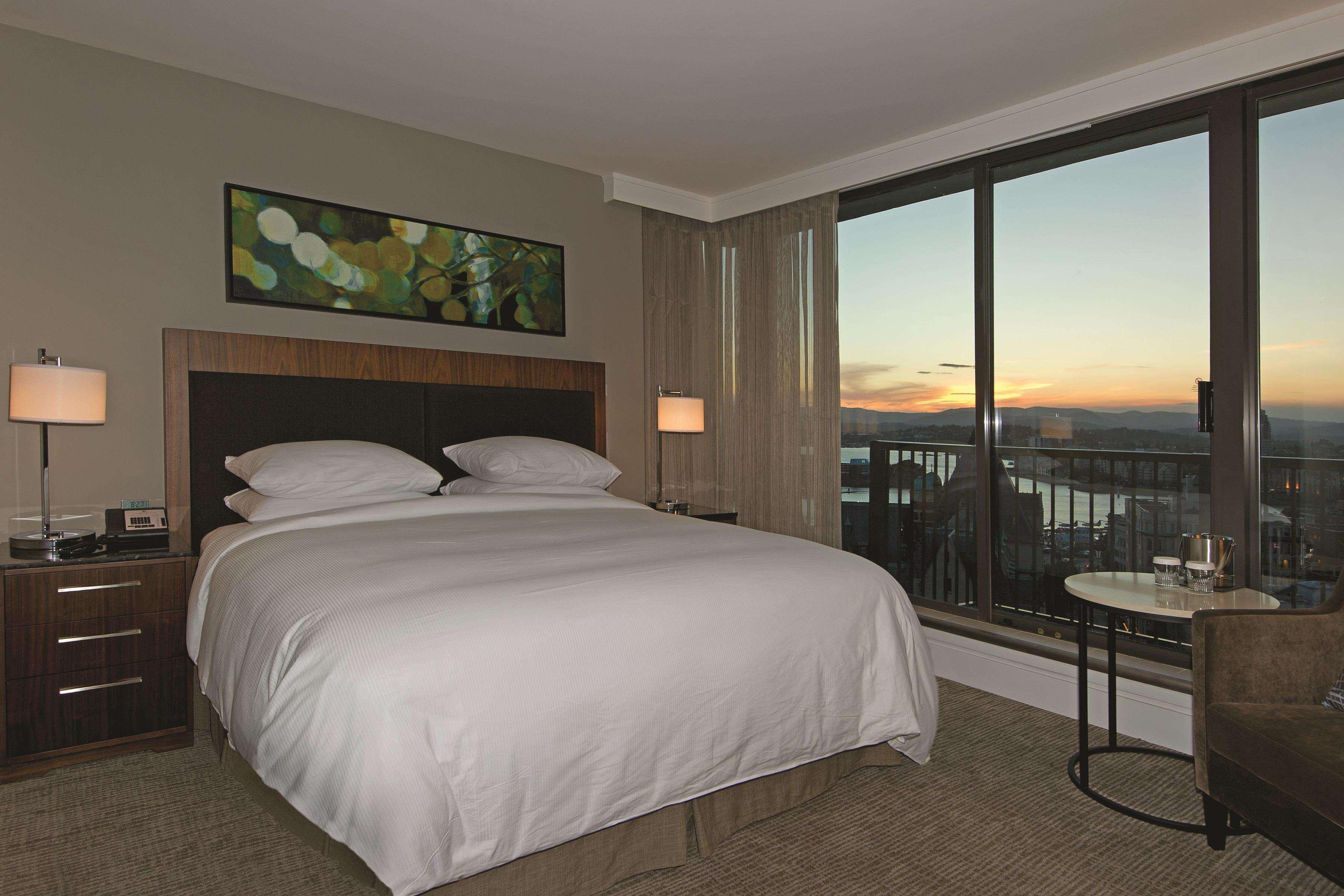 Doubletree By Hilton & 4*