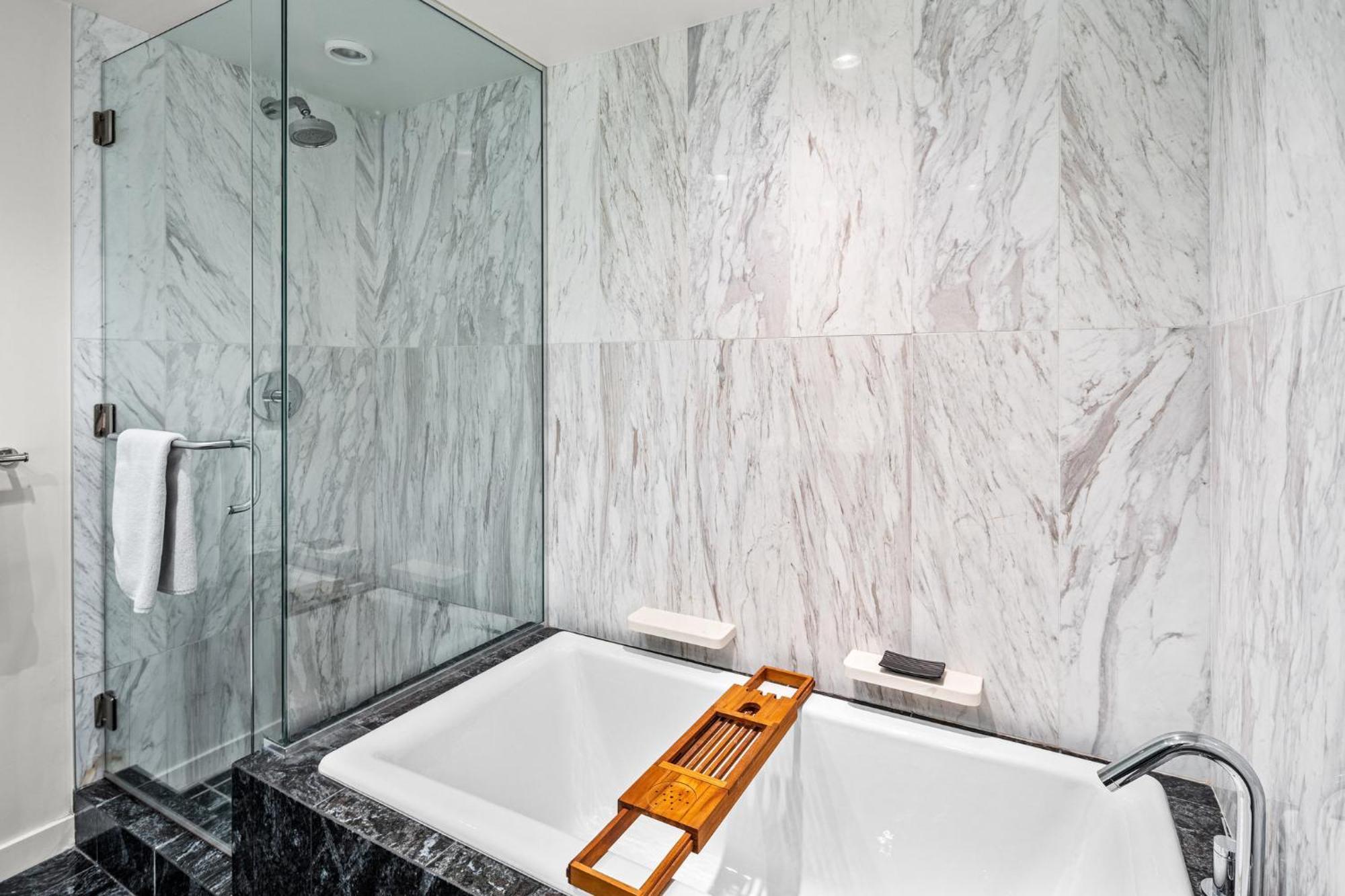Falls Empress By Iris Properties! Holiday home
