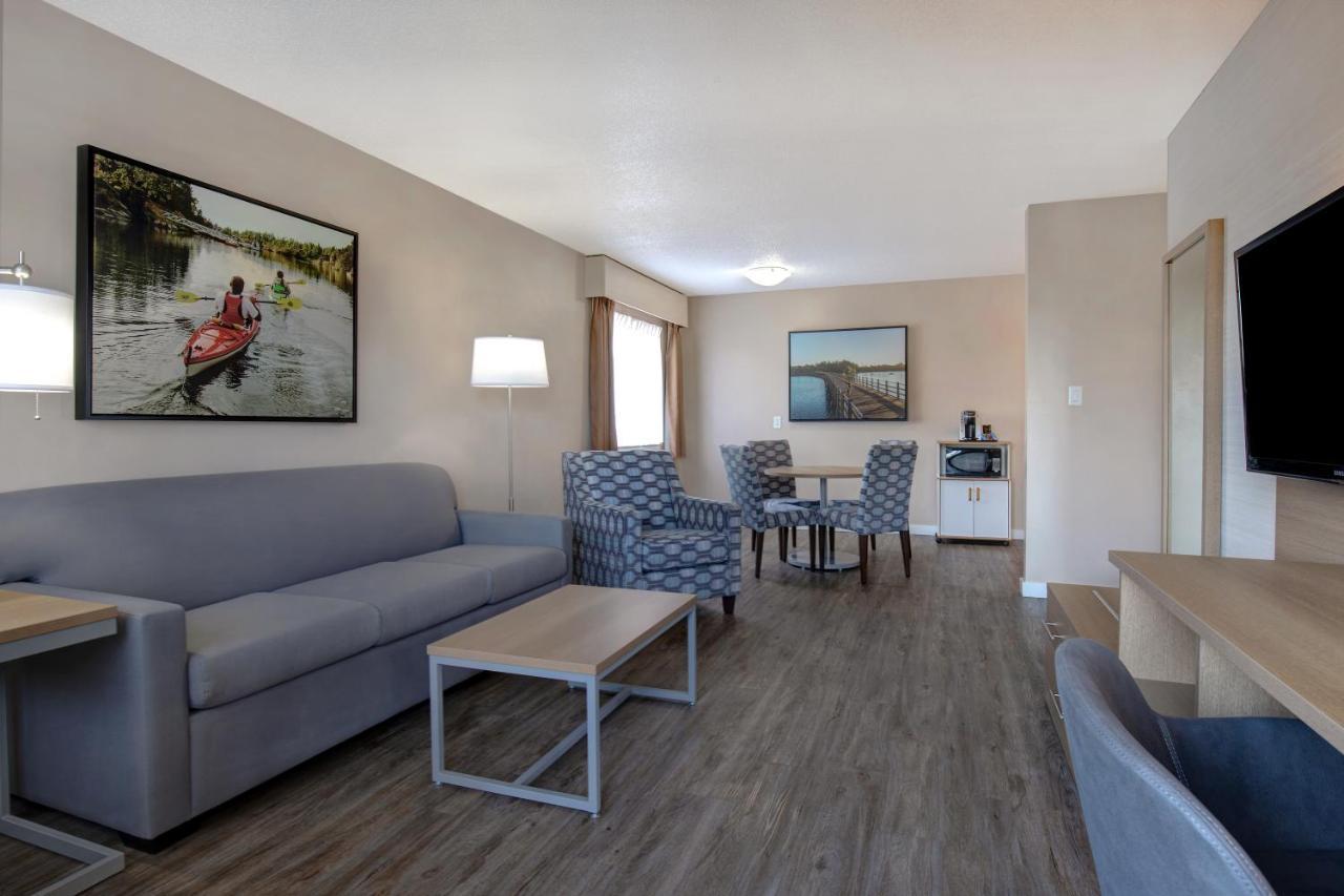 Days By Wyndham Uptown 3*