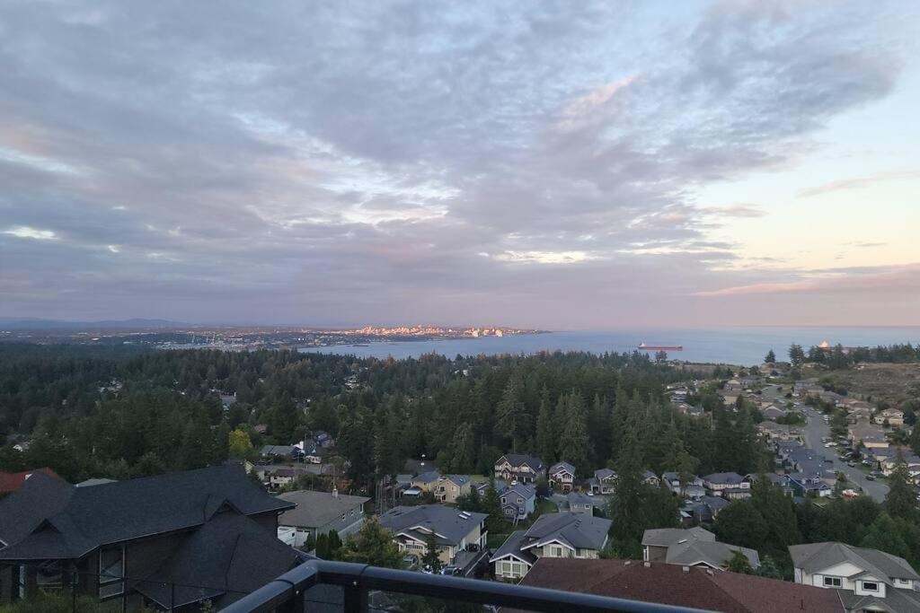 Eagle's View Penthouse * Victoria
