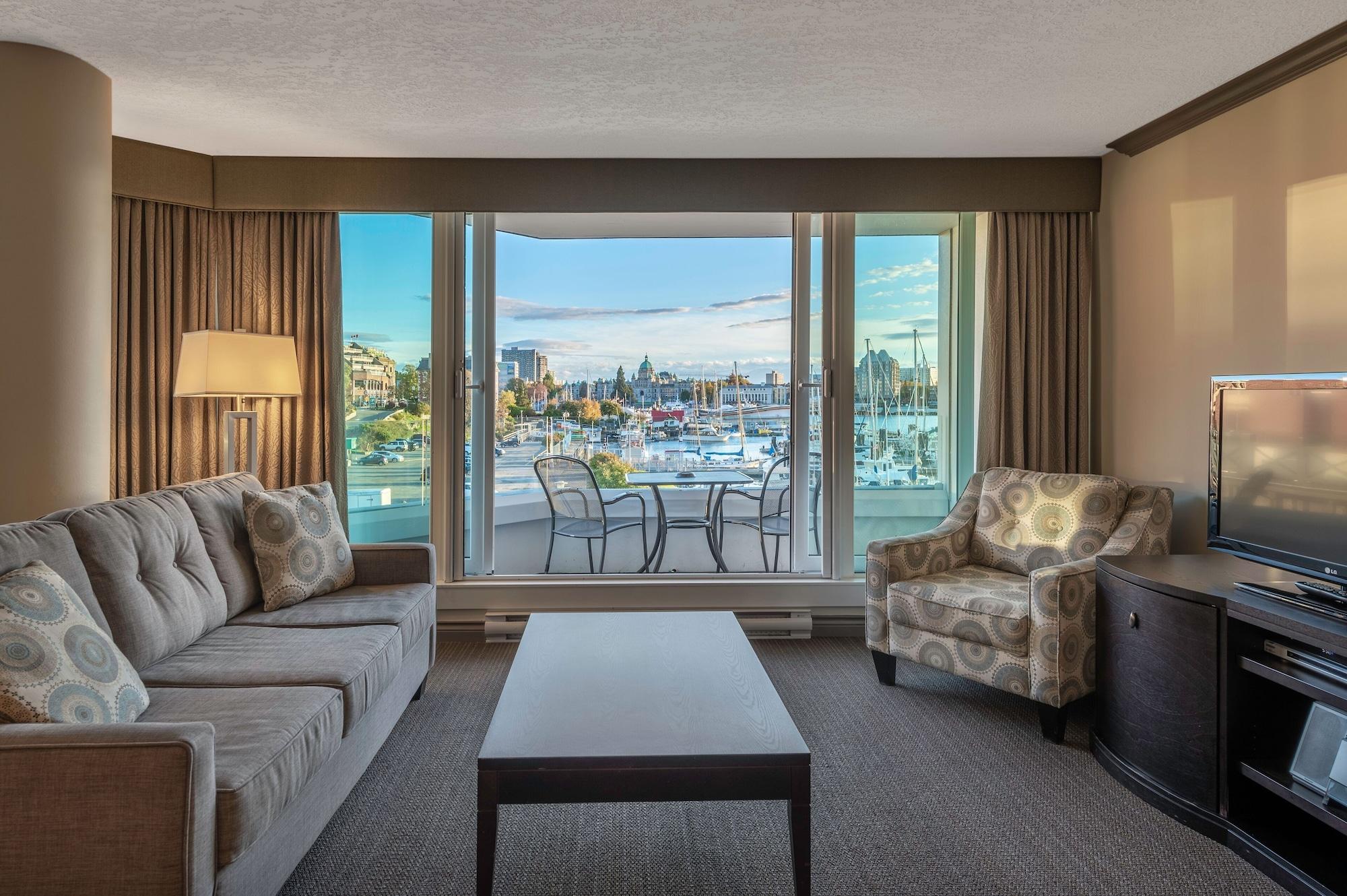 Regent Waterfront &