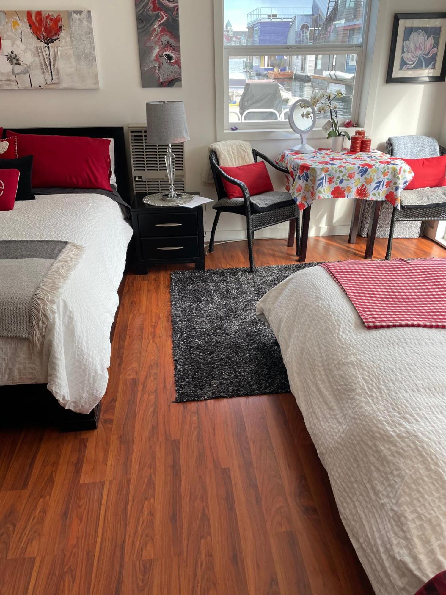Acomodação com café da manhã  A Float Home B&B In Fisherman'S Wharf 2*