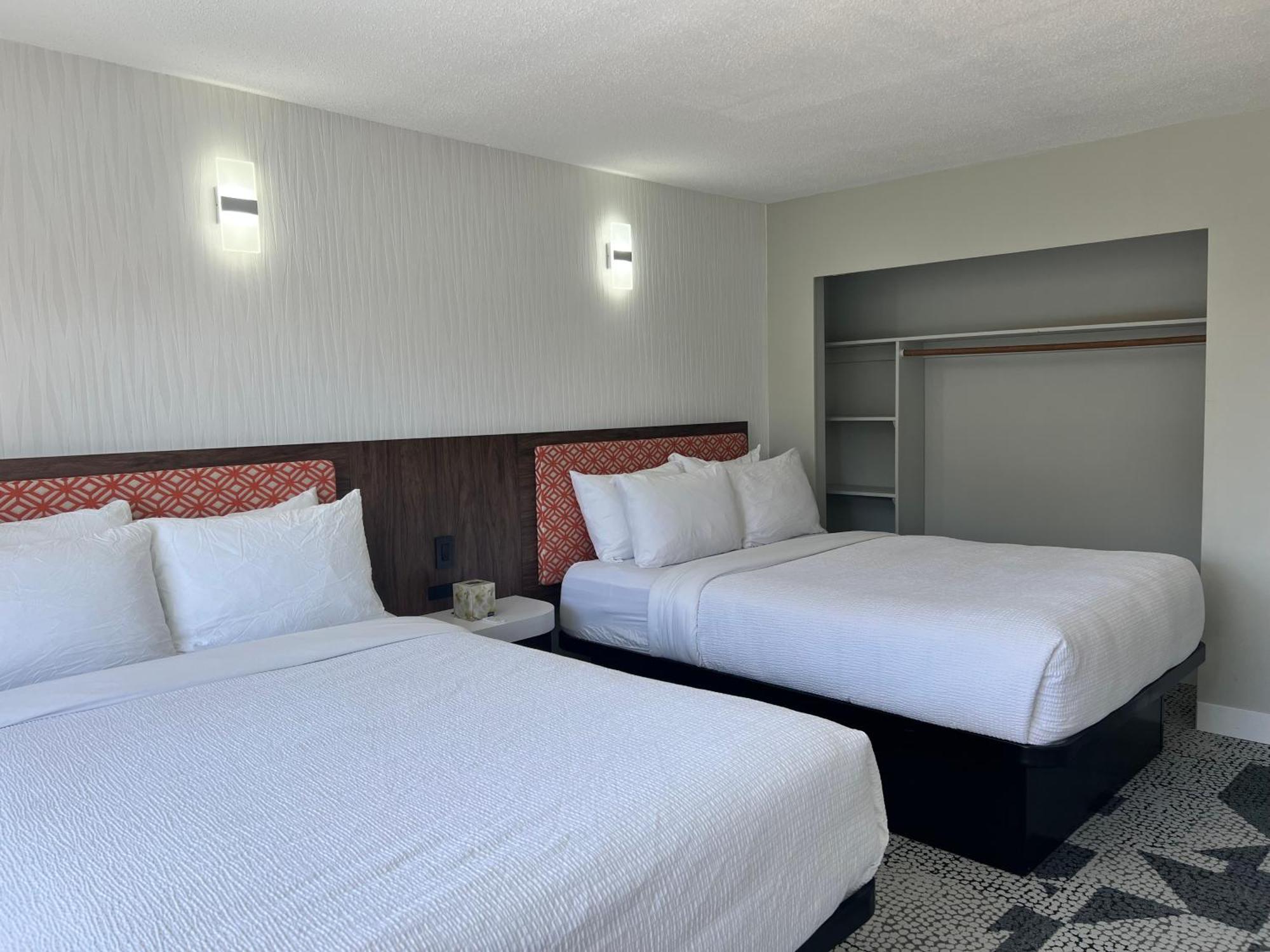 The Vic, Ascend Collection Hotel