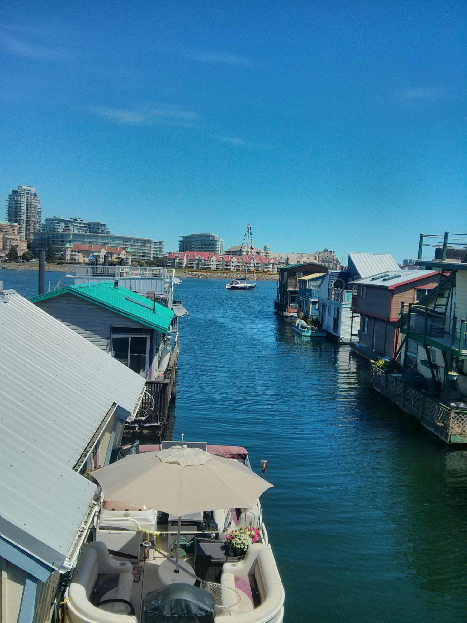 Acomodação com café da manhã  A Float Home B&B In Fisherman'S Wharf Victoria