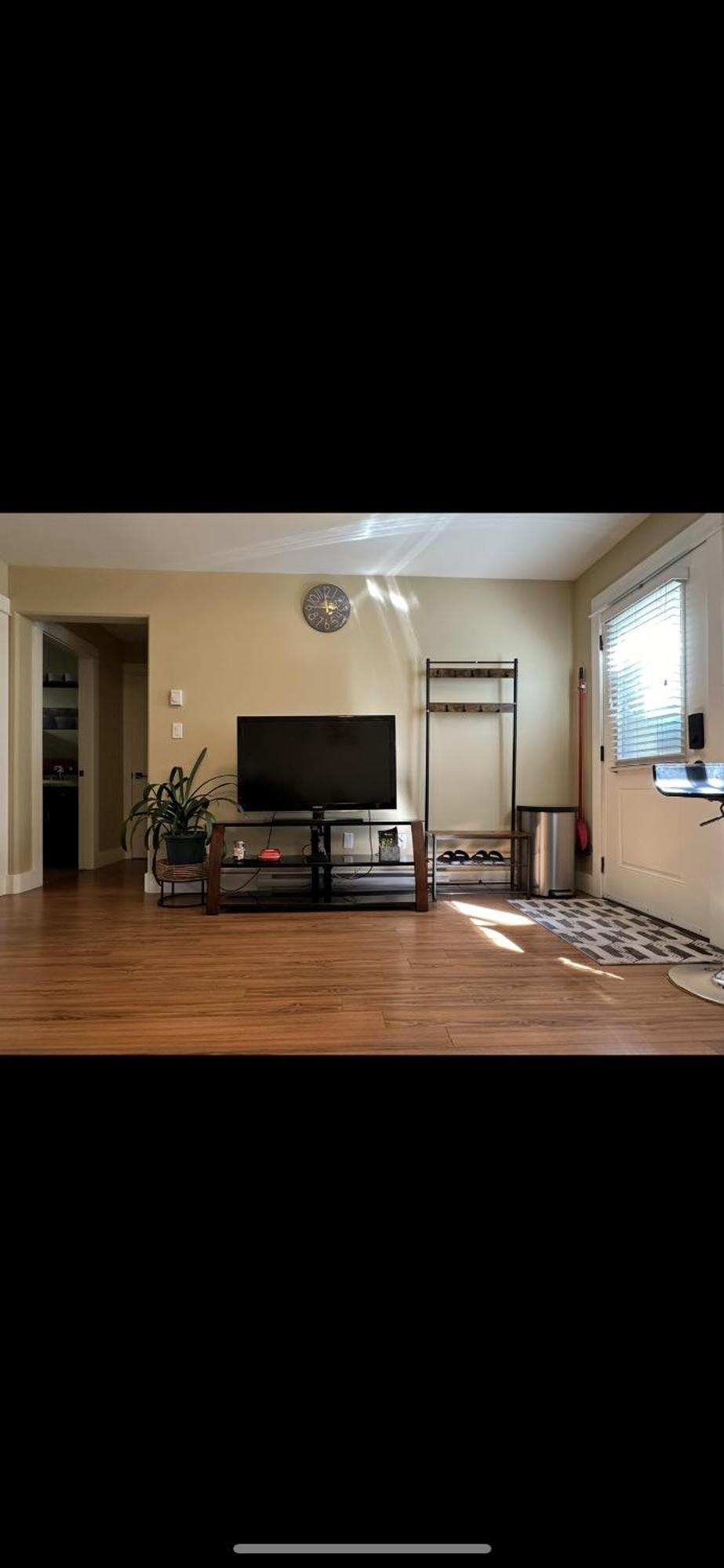 Separate Entry Sweet Holiday home Victoria