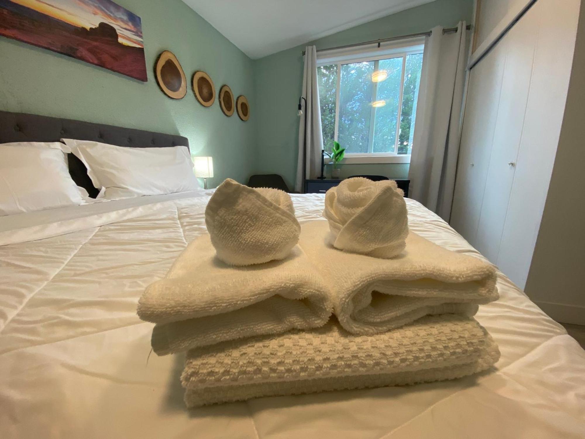 Hudson Homes Bed & Breakfast