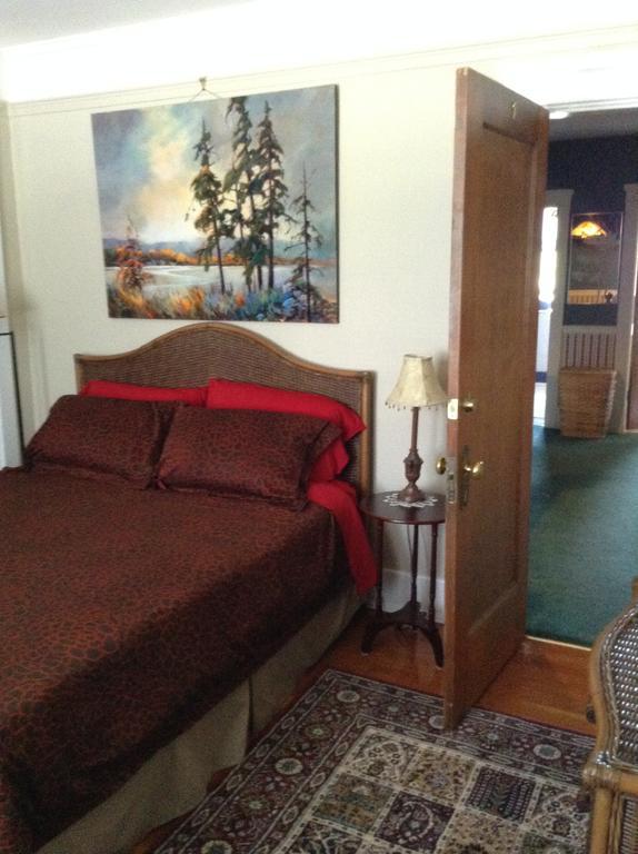 Bed & Breakfast Gaslight