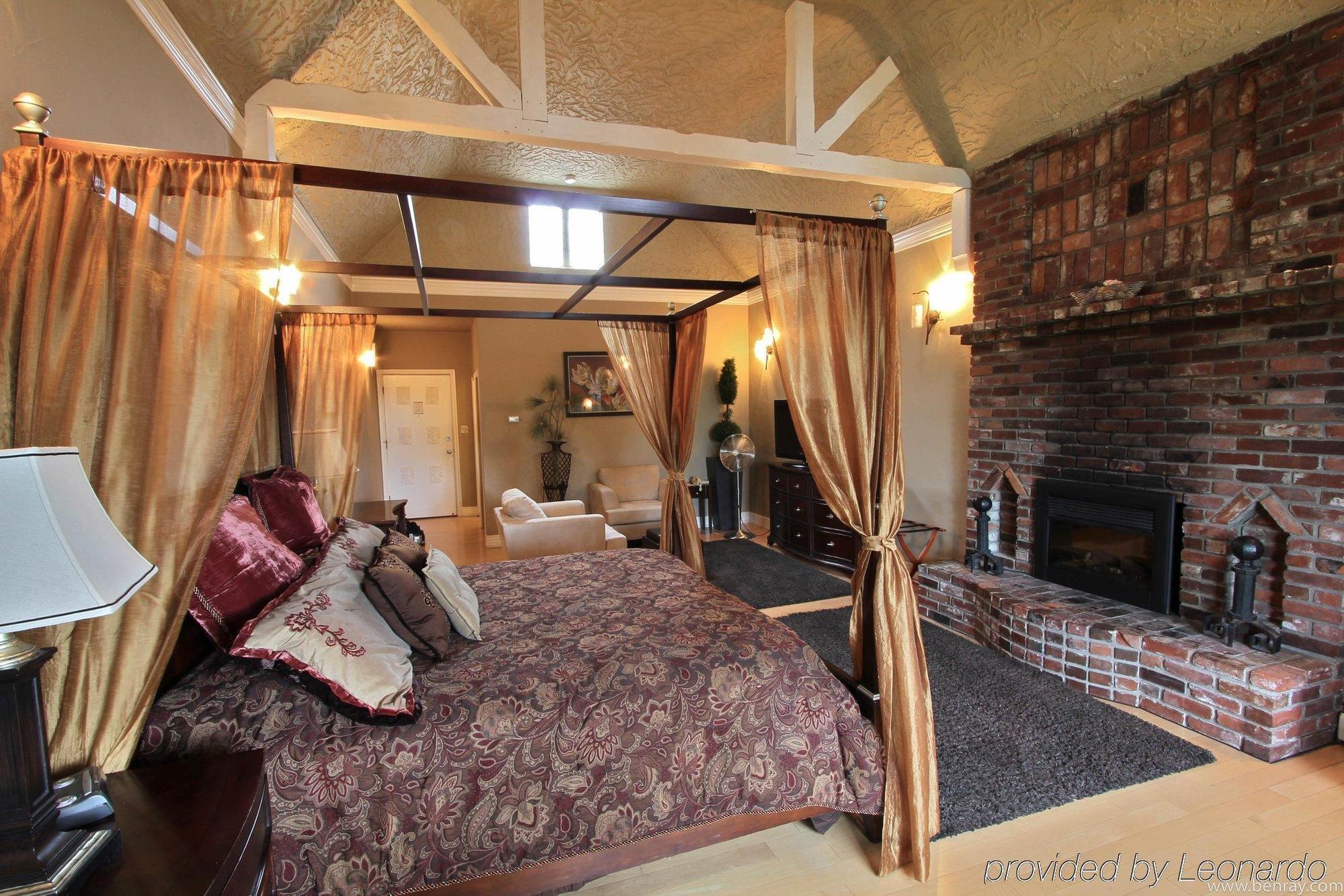 Hotel English Inn
