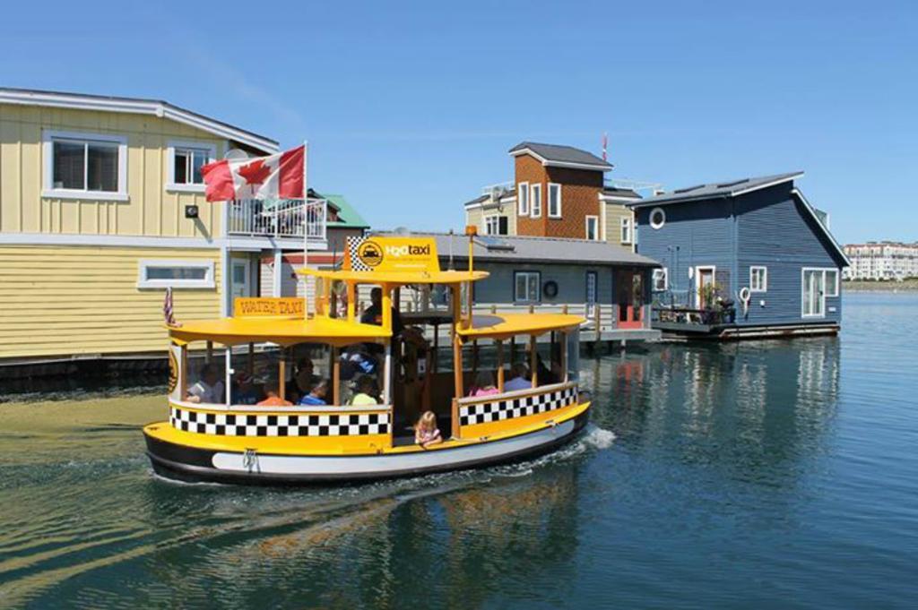 A Float Home B&B In Fisherman'S Wharf Acomodação com café da manhã  Victoria