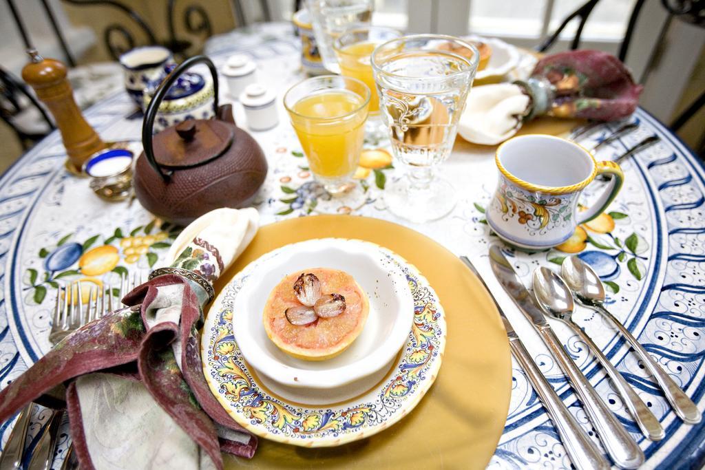 Villa Marco Polo Bed And Breakfast Inn