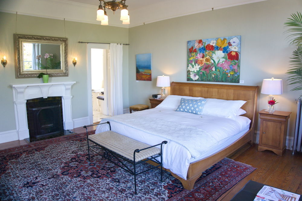 Fairholme Manor Victoria
