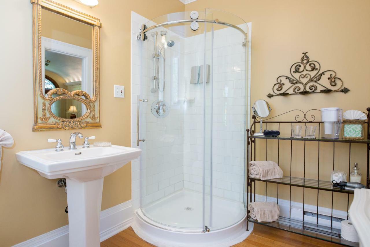 Bed & Breakfast Villa Marco Polo Bed And Breakfast Inn