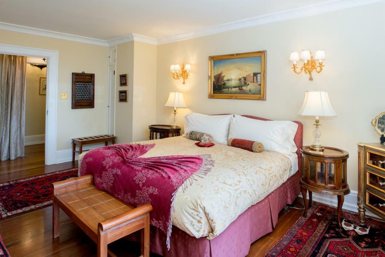 Villa Marco Polo Bed And Breakfast Inn Bed & Breakfast