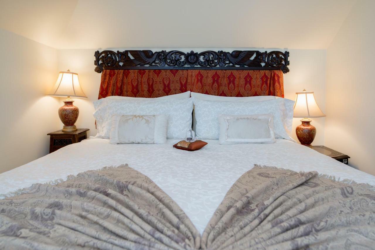 Villa Marco Polo Bed And Breakfast Inn Bed & Breakfast