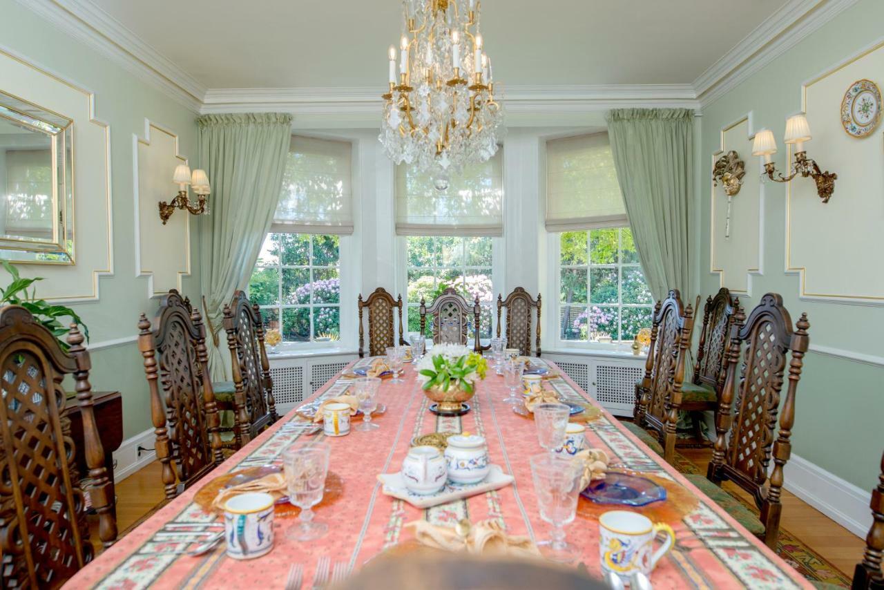 Villa Marco Polo Bed And Breakfast Inn Bed & Breakfast Victoria