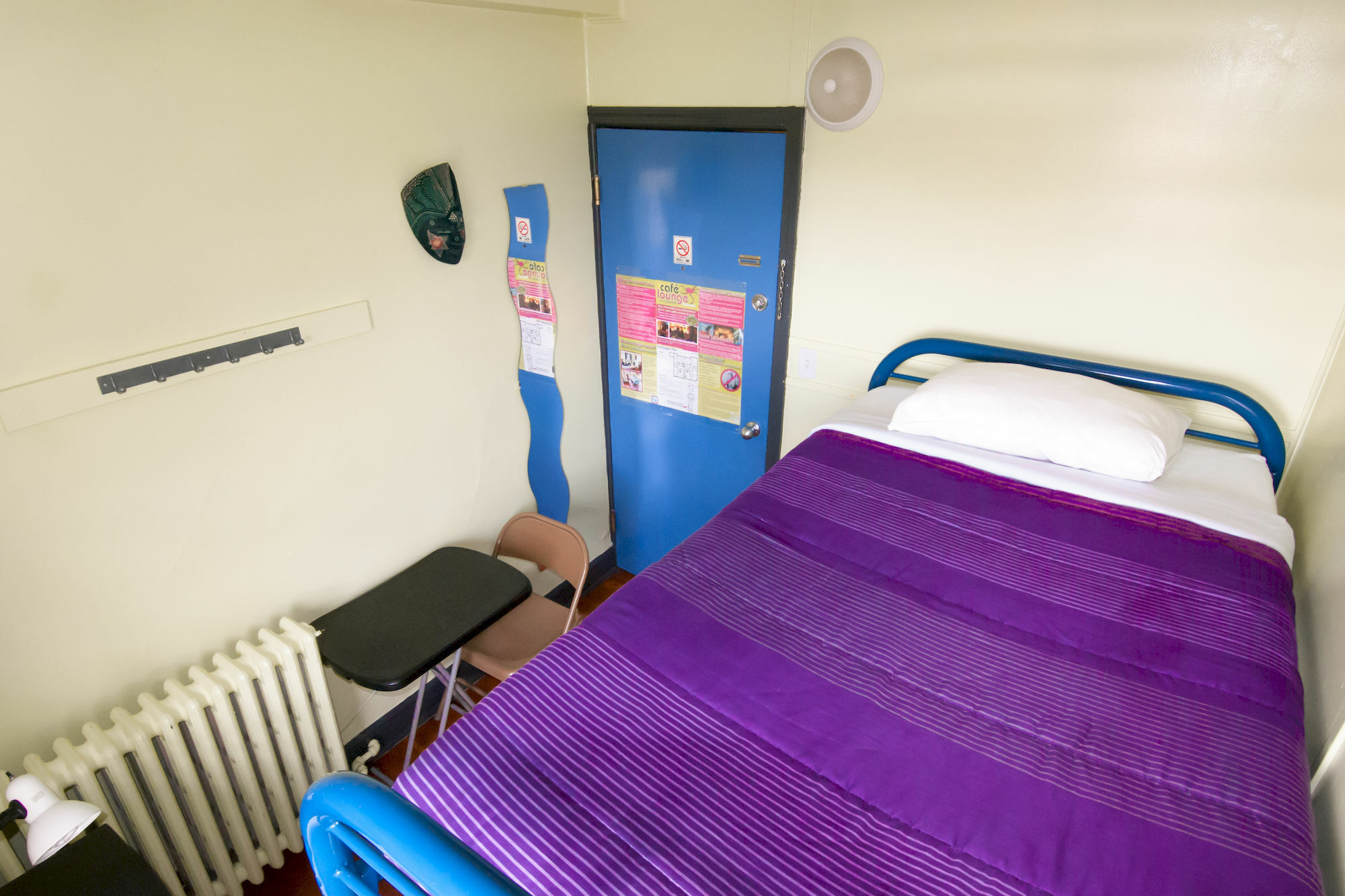 Ocean Island | Backpackers | Hostel