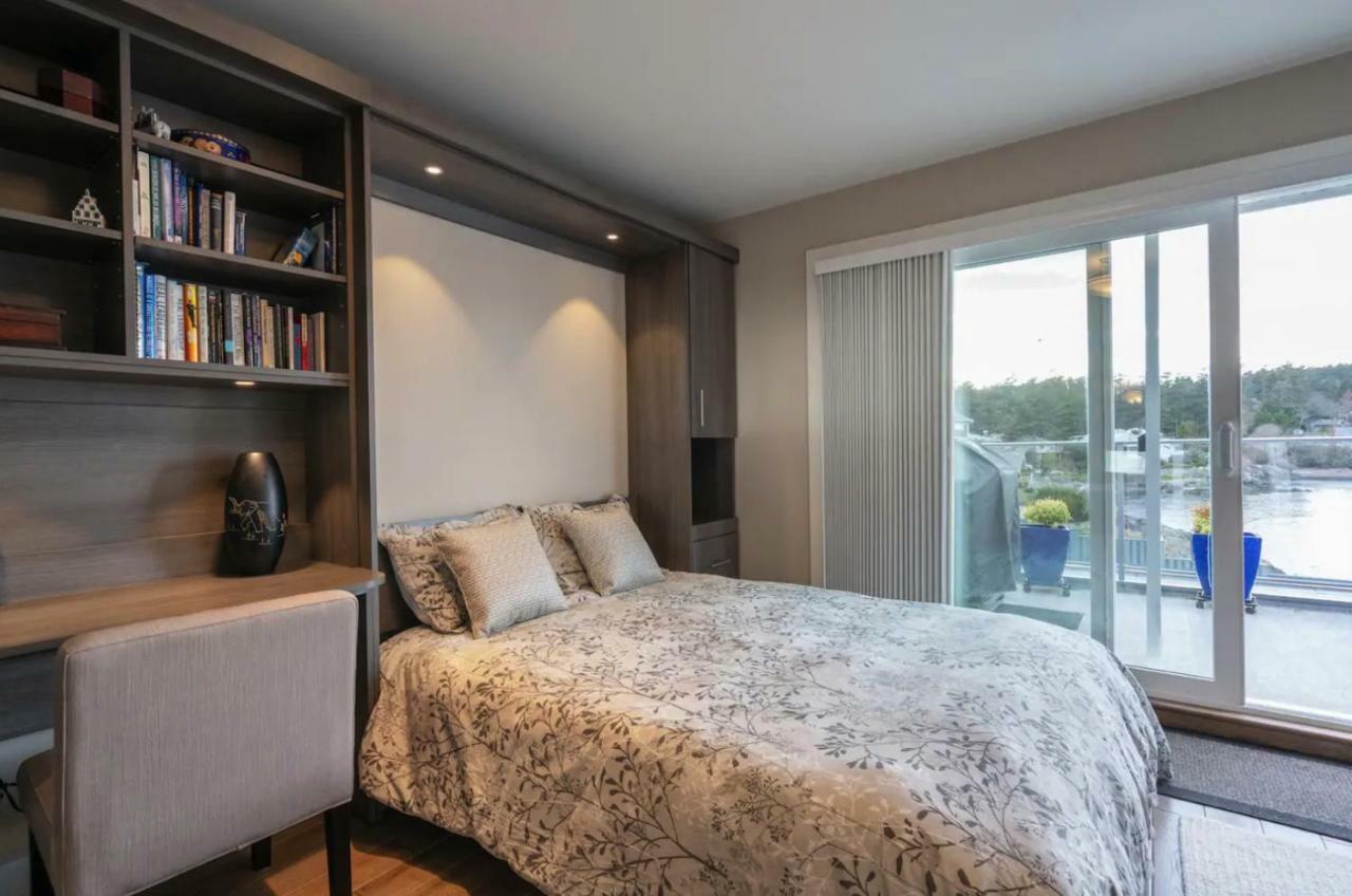 *10 Mile Point Stunning Oceanfront