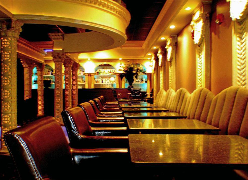 Red Lion And Victoria Hotel