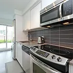 Gorgeous Old Town Condo With Patio And Parking!