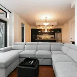 Downtown Victoria Penthouse