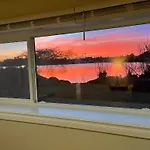 2 Bedroom Suint Water Front