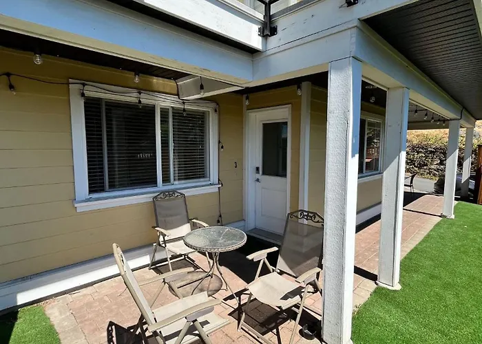 Beautiful & Cozy 1 Bedroom 1 Bath In The Westshore