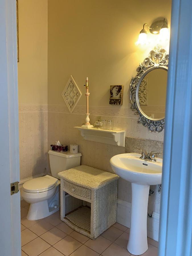 Haterleigh Heritage Bed & Breakfast Victoria
