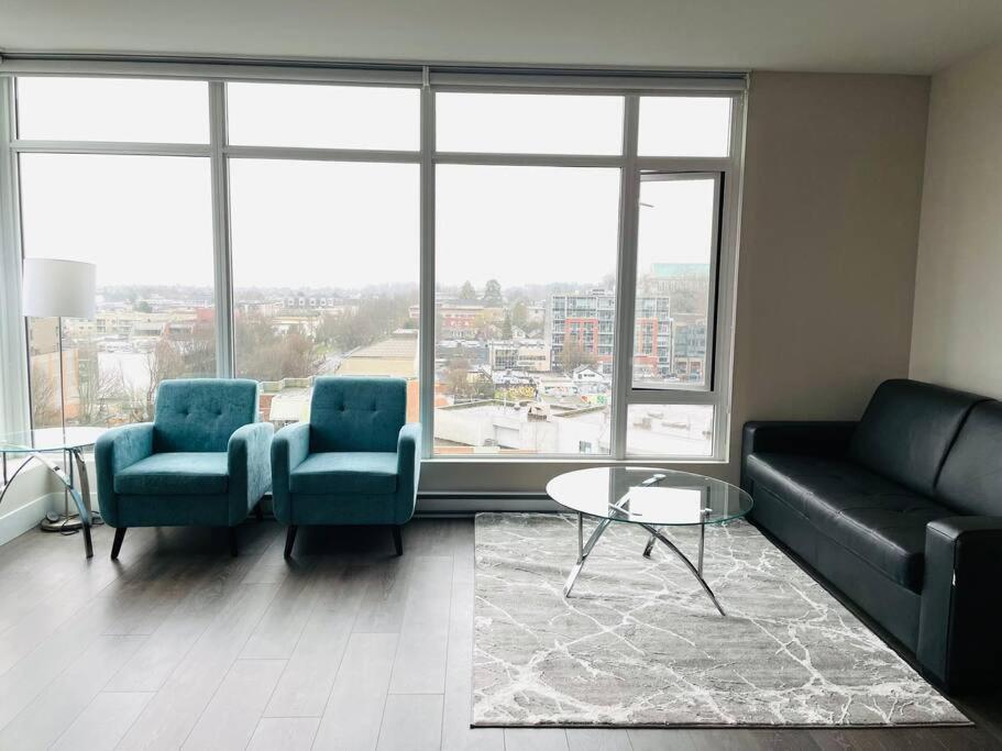 Luxury Downtown 2 Bedroom With Ocean Views Apartamento *