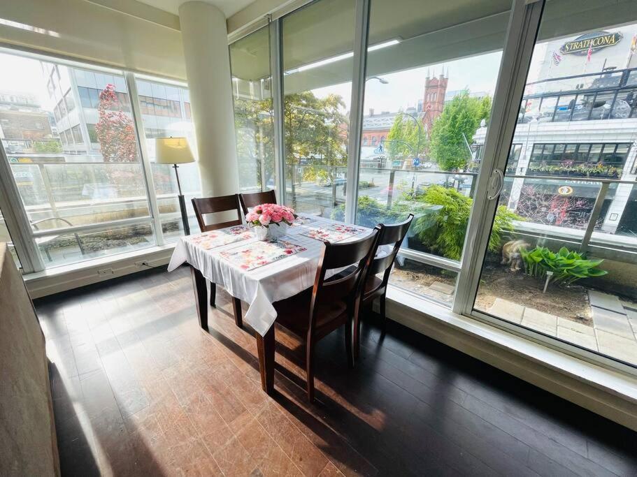 Spacious Downtown 2 Bedroom With Pool And Air Conditioning Apartamento *