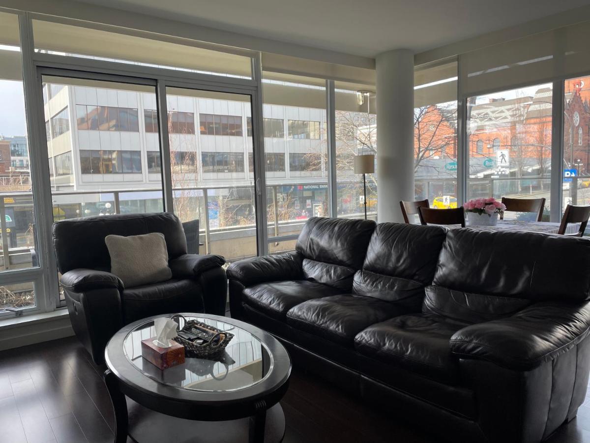 Spacious Downtown 2 Bedroom With Pool And Air Conditioning Apartamento