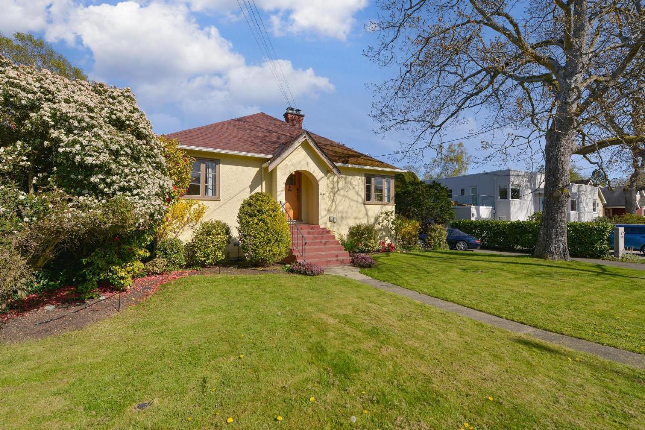 Oak Bay Village Holiday home *