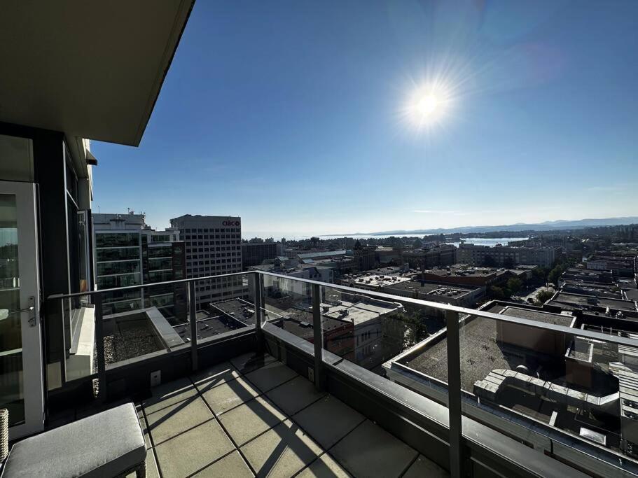 Apartamento Ocean View Modern Downtown With Free Parking Victoria