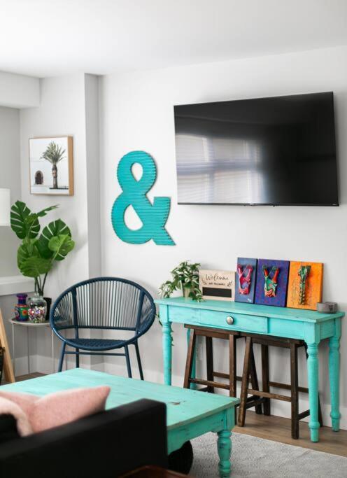 Stylish 1 Bedroom With Access Apartment Victoria