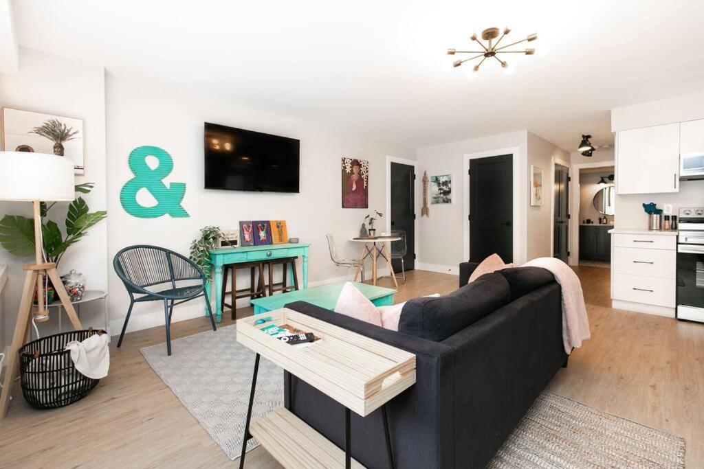 Apartment Stylish 1 Bedroom With Access *