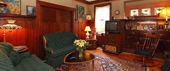 Bed & Breakfast Marketa'S Bed And Breakfast Victoria