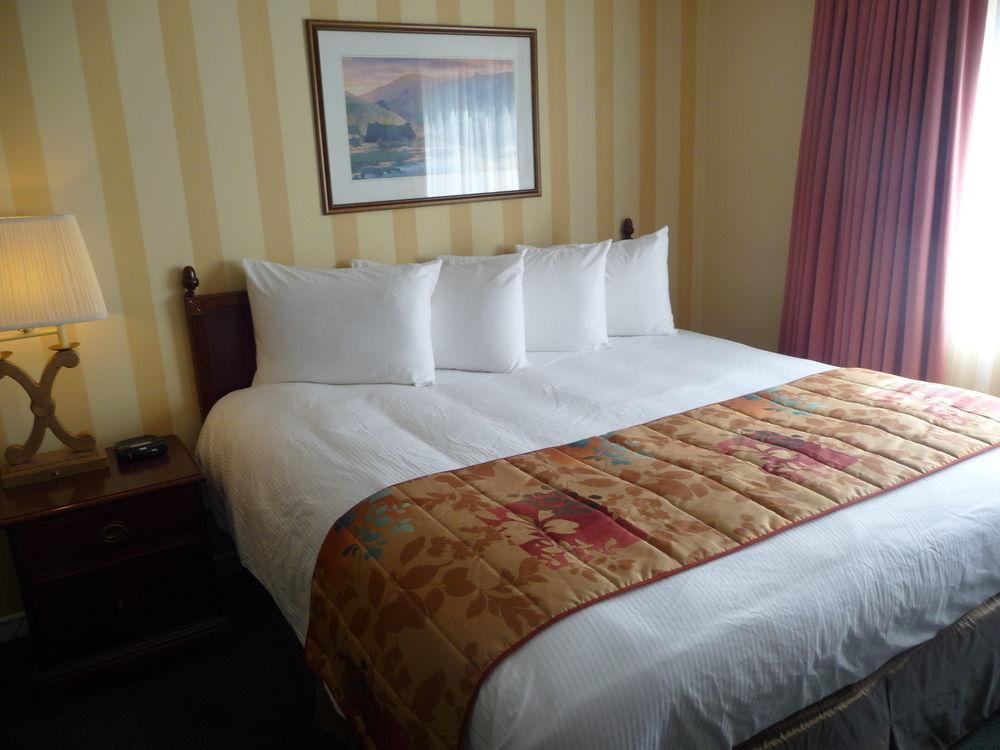 Arbutus Motel Victoria