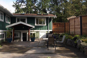Beaver Farm Hotel Saanich