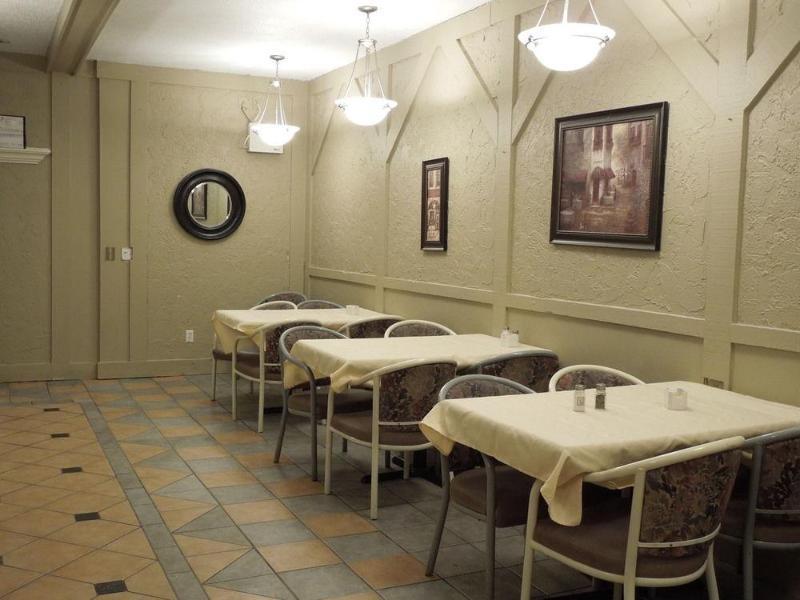 Howard Johnson By Wyndham 3* Victoria