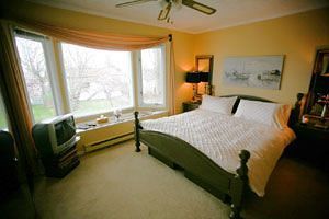 Hemingway's By The Sea Bed & Breakfast