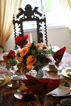 Hemingway's By The Sea Bed & Breakfast 3*